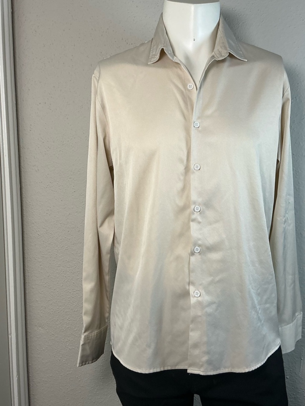 SHEIN Men's Long-Sleeve Satin Button-Up Shirt in Light Beige - Picture 2 of 9